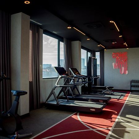 Radisson Red Belgrade Otel Dış mekan fotoğraf