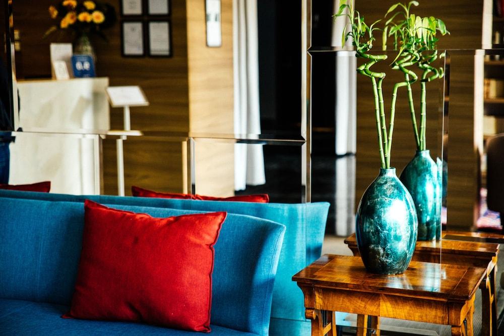 Radisson Red Belgrade Otel Dış mekan fotoğraf