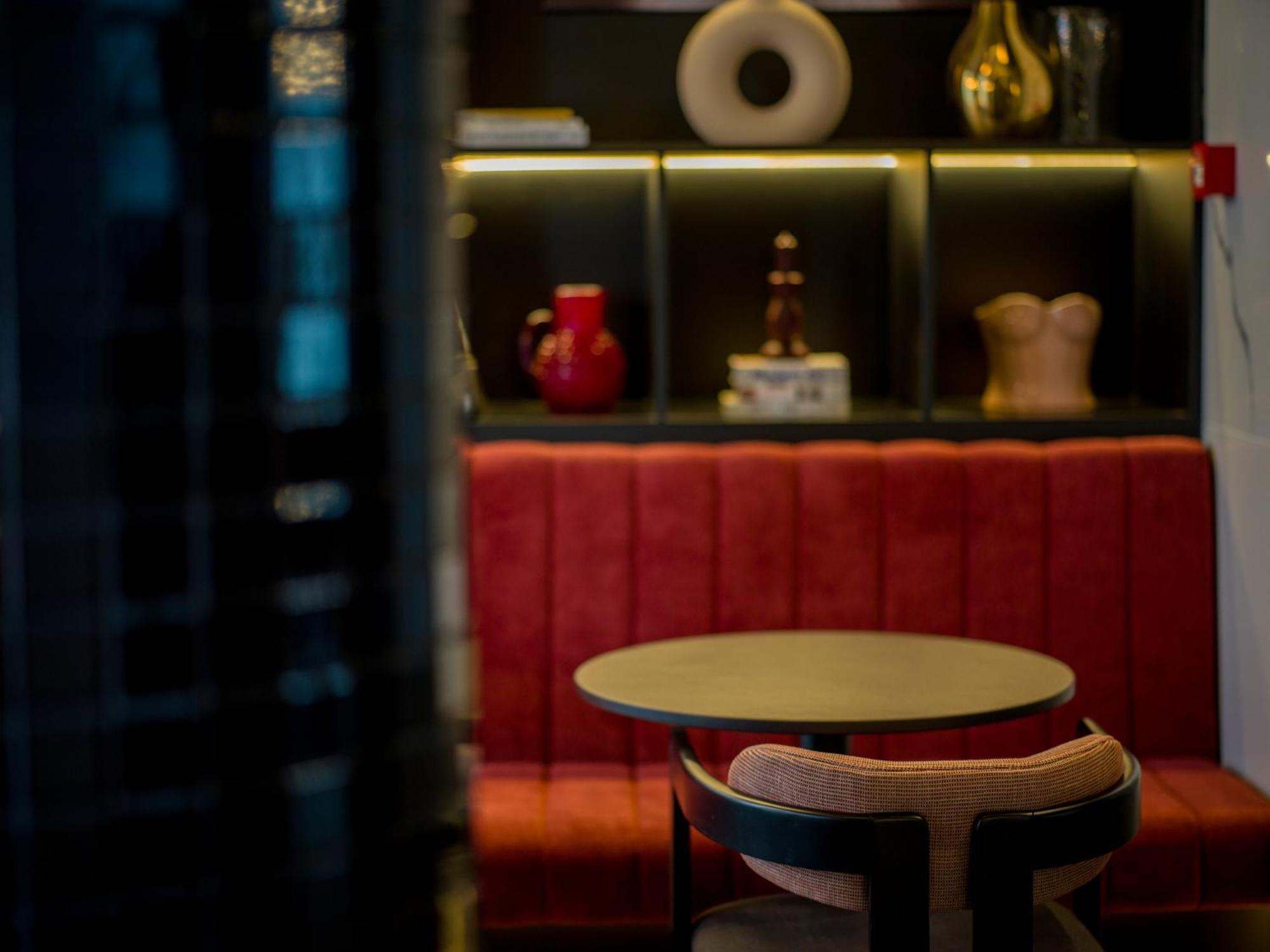 Radisson Red Belgrade Otel Dış mekan fotoğraf