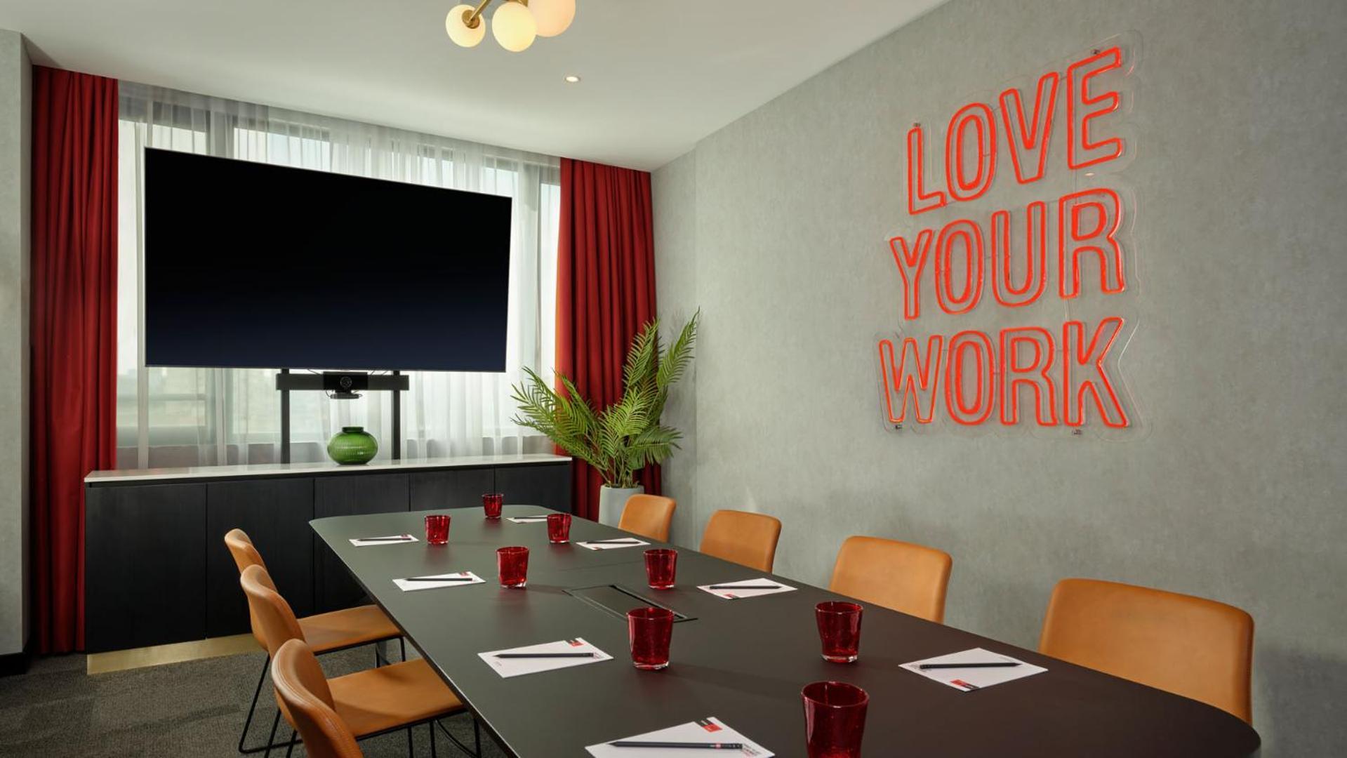 Radisson Red Belgrade Otel Dış mekan fotoğraf